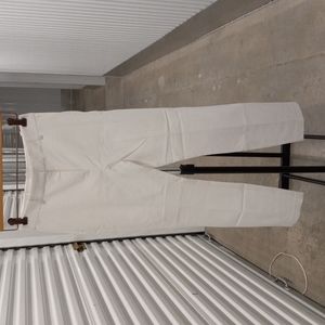 H&M white trousers